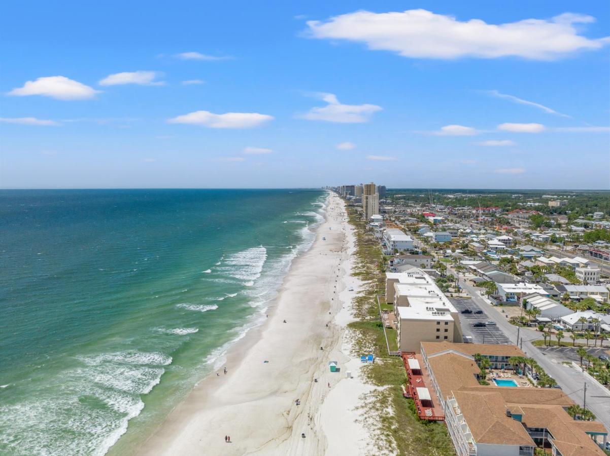 Gulfgate B307 - Red Wave
